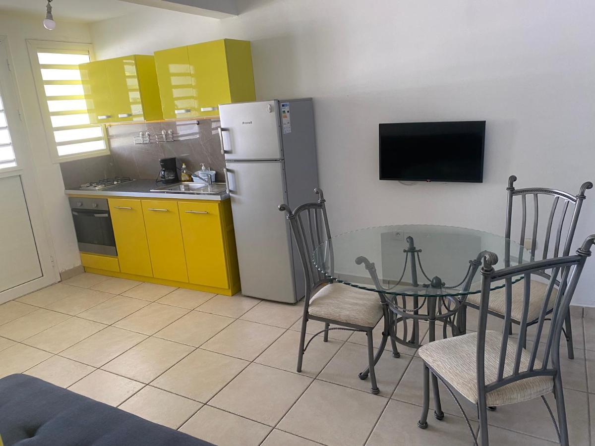 Hibiscus Apartment Riviere-Pilote Exterior photo